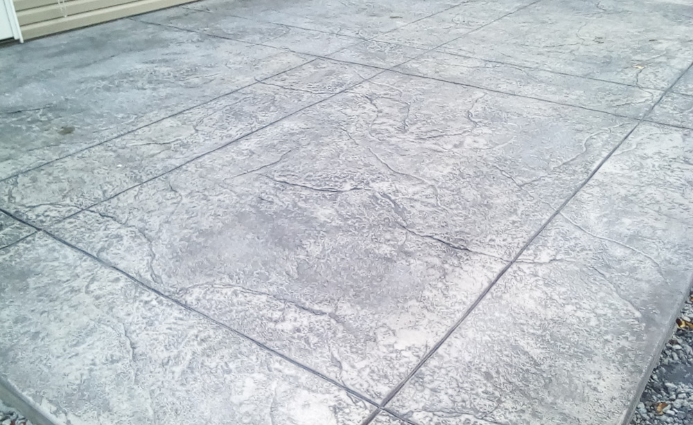 stamped-Patio close up view of the pattern on a stamped concrete patio